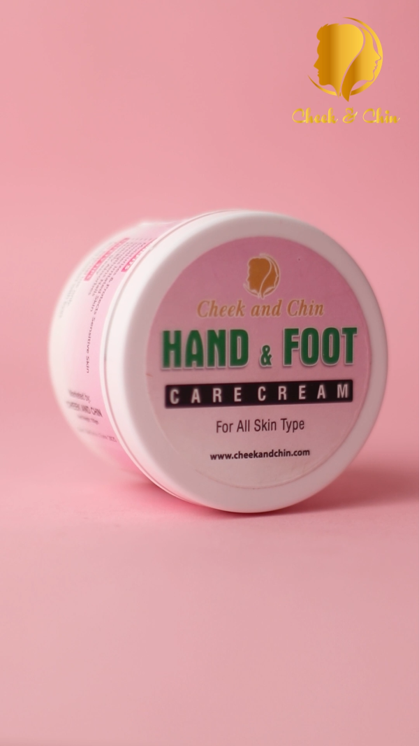 Hand & Foot Care Cream Moisturizes And Protect Sensitive Skin